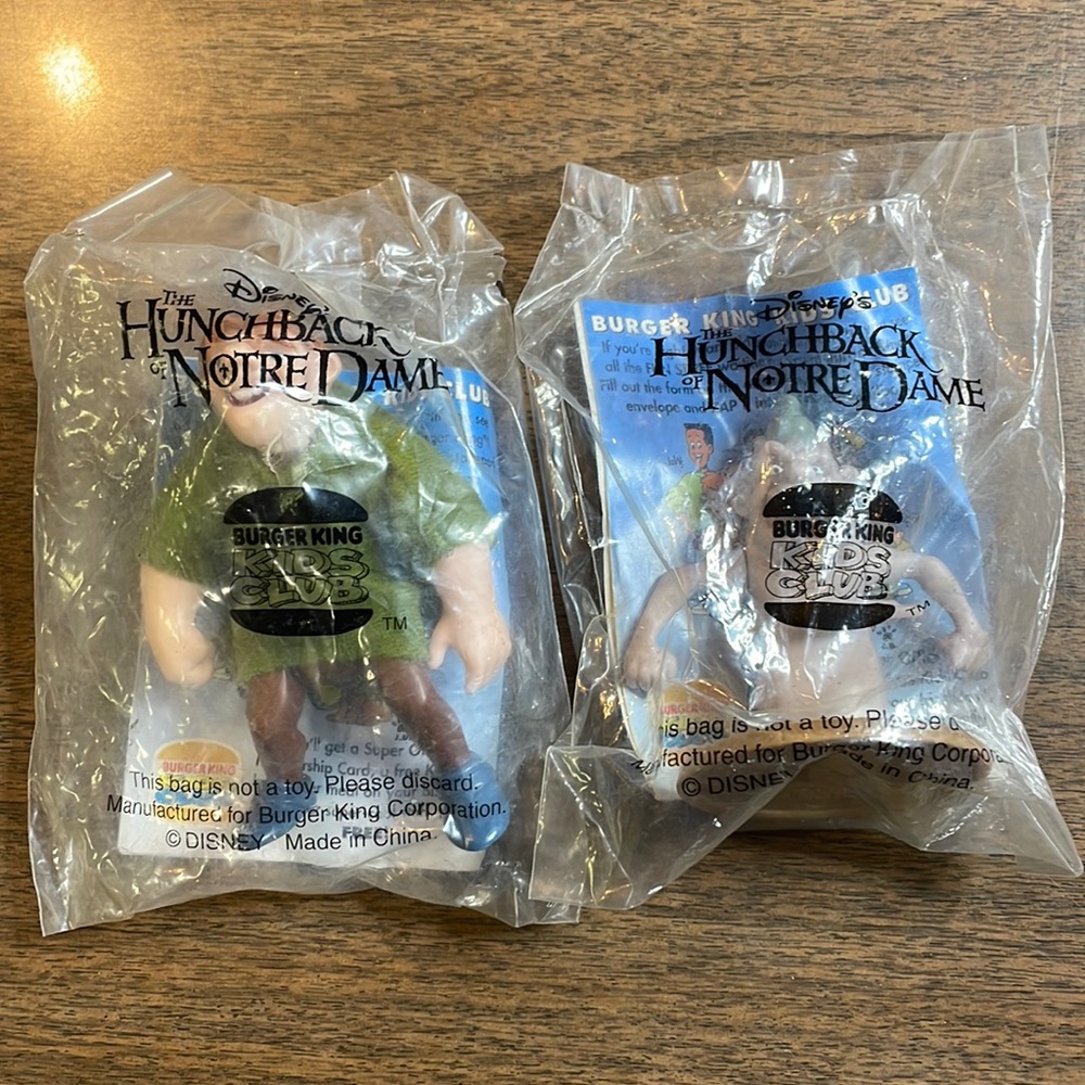 Burger King Hunchback of Notre Dame Toys (2), Quasimodo Leverne, New